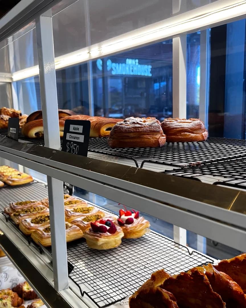 Fresh pastries displayed at Chouette Cake & Dessert in Underwood